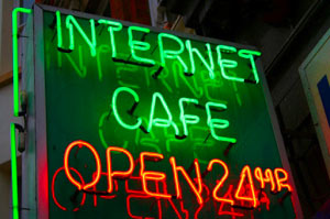 Internet Cafe / Cyber Cafe